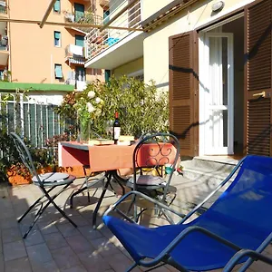 Bilocale Con Terrazza , Levanto Italia