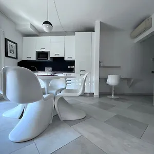 Appartamento Fenix, Milano
